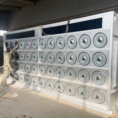 Industrielles Staubsammelsystem mit einem Staubsammler in Filterbeutelgröße 132*2000 mm